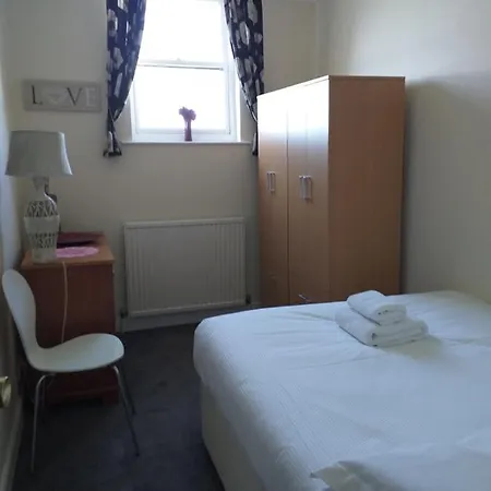 Διαμέρισμα Dickie's View *